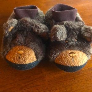 LL Bean Toddler 7/8 bear slippers